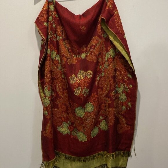 Oversized Floral Scarf Textured Size 68x26 - Picture 7 of 15